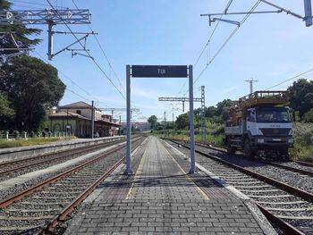 El 27 de julio se pondr� en tensi�n la catenaria en el tramo Guillarey-Tuy-Frontera Portuguesa 