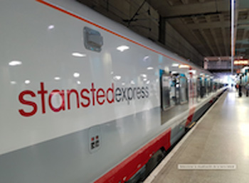 En servicio las dos primeras composiciones de Stadler para la conexi�n�entre Londres y el aeropuerto de Stansted