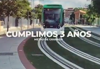 El Metro de Granada celebra su tercer aniversario convirti�ndose en un pasillo cardiosaludable