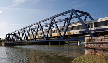 Adjudicada la reparaci�n y mejora de puentes met�licos de la red de Adif