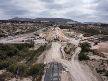 El servicio entre Agram�n y Murcia Mercanc�as se restablecer� el 16 de mayo, una vez concluyan las obras