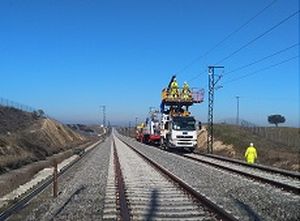 Licitado el suministro de traviesas para dos tramos de la l�nea de alta velocidad a Extremadura