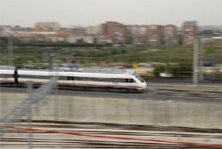 Renfe restablece hoy la lanzadera Jaén-Cádiz por la vía de alta velocidad 