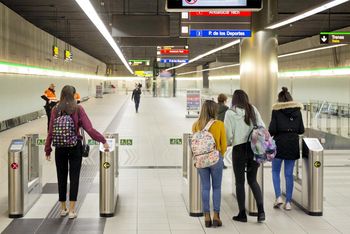 Metro de M�laga entregar� 8.000 t�tulos de viaje gratuitos a los trabajadores sanitarios