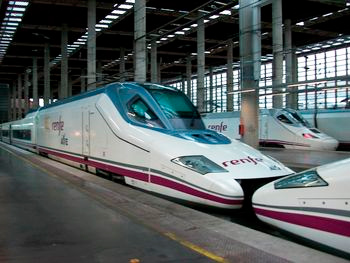 La oferta semanal de trenes AVE y Larga Distancia aumentar� un 20,5 por ciento a partir del 7 de junio