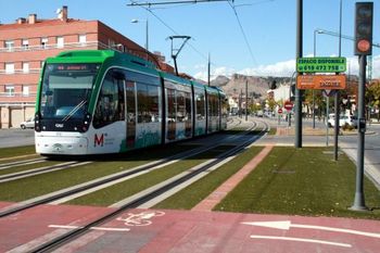 Metro de Granada acredita que su consumo de energ�a procede al cien por cien de fuentes renovables