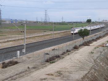 Licitada la asistencia t�cnica para el control y vigilancia de la renovaci�n de la superestructura en la l�nea de alta velocidad Madrid-Sevilla