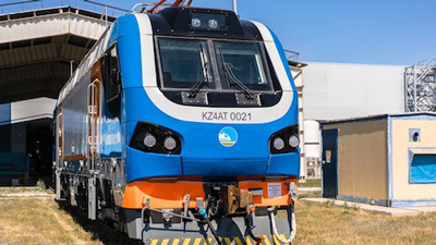 Primera locomotora de viajeros de Alstom ensamblada �ntegramente en Kazajst�n