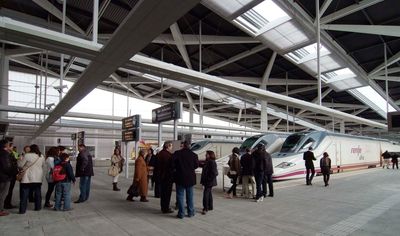 Aumento de la oferta de trenes AVE entre Madrid y Valencia a partir del 1 de noviembre