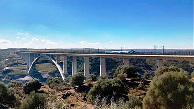 Pruebas de auscultación dinámica en el trayecto Plasencia-Badajoz de la línea de alta velocidad de Extremadura