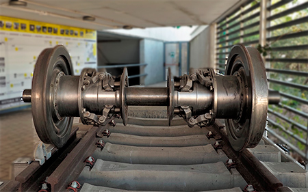La estaci�n de Ir�n dispondr� de un cambiador de ejes de ancho variable para transporte de mercanc�as