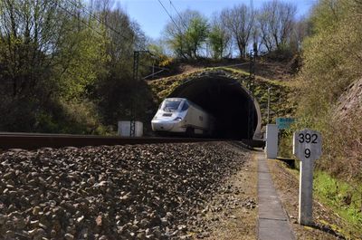 Autorizados trabajos en túneles del tramo La Coruña-Santiago por más de 18 millones de euros