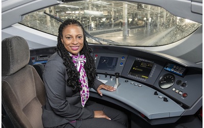 Maquinista de Renfe premiada por su labor formativa en Arabia Saud�