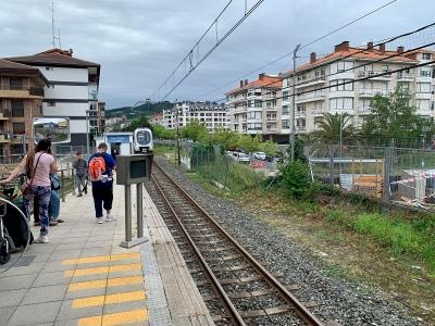 Supresión de los servicios semidirectos entre Zumaya y San Sebastián-Amara, en Guipúzcoa