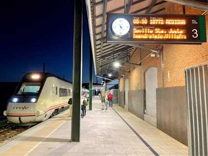 Inaugurada la primera fase de la l�nea de alta velocidad a Extremadura