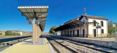 Las mejoras de la v�a en la l�nea Moreda-Granada obligan a cortar el tr�fico 