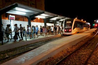 M�s de 77.000 viajeros han utilizado en verano los servicios nocturnos de FGV