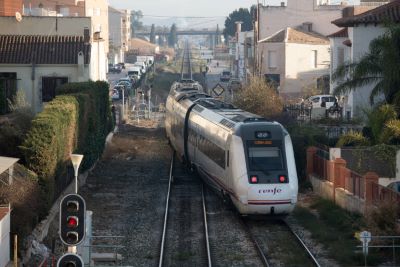 Mejora del haz de vías en dos estaciones de la provincia de Alicante