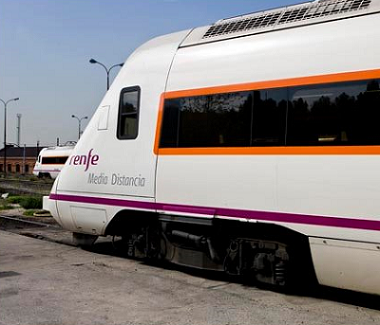 Renfe adjudica a CAF veintiocho trenes el�ctricos para los servicios de Media Distancia