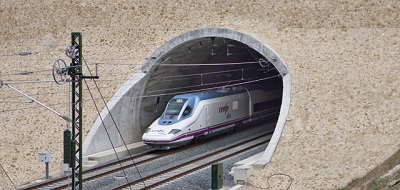 Renfe a�ade dos nuevos servicios diarios AVE entre Barcelona y Madrid