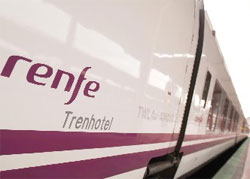 Renfe pone hoy en servicio el nuevo modelo de Trenhotel para enlazar Cdiz con Barcelona 
