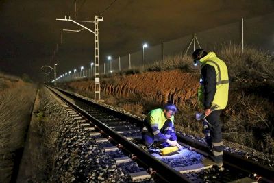 FGV licita el mantenimiento de v�a de Metrovalencia y Tram de Alicante 