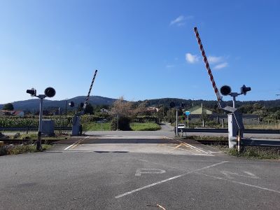 Supresi�n de dos pasos a nivel en el t�rmino municipal de Valga, en Pontevedra