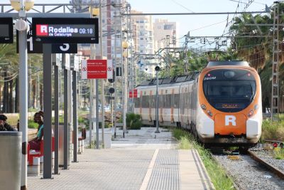 Convenios para desarrollar infraestructura viaria y ferroviaria en Catalu�a 