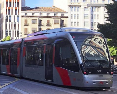 El tranv�a de Zaragoza ampl�a la recarga de abonos en las m�quinas expendedoras