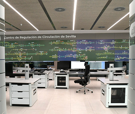 Ampliaci�n y modernizaci�n del Centro de Regulaci�n de Circulaci�n de Adif en Sevilla