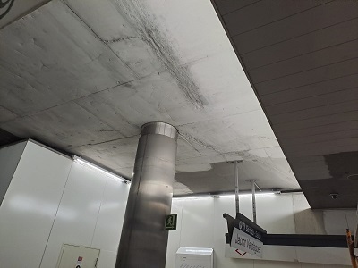 Limpieza integral de la estaci�n de Jacint Verdaguer del metro de Palma de Mallorca