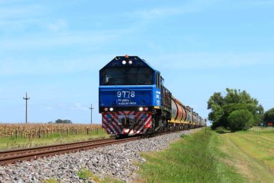 Argentina reabre la l�nea de mercanc�as C18 Belgrano Cargas
