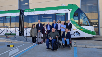 El Metro de M�laga muestra la accesibilidad de los nuevos trenes Urbos