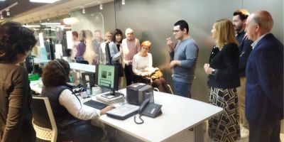 Nuevo sistema de traducci�n de lengua de signos de los Centros de Atenci�n al Cliente de Metrovalencia