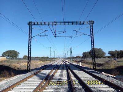 En servicio la electrificaci�n de la l�nea de alta velocidad entre Plasencia y Badajoz