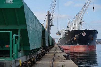 Aumenta en un 10 por ciento el tr�fico ferroviario en el Puerto de Tarragona
