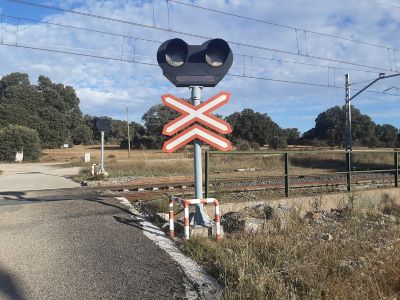 Adif contrata la supresi�n del paso a nivel de Dehesa de Pedrosillo, en �vila