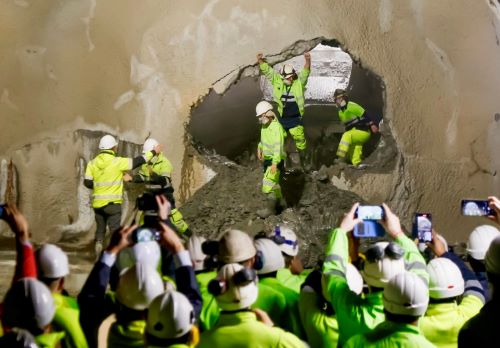 Concluida la excavaci�n en avance del tramo Miraconcha-Easo de la variante del Topo