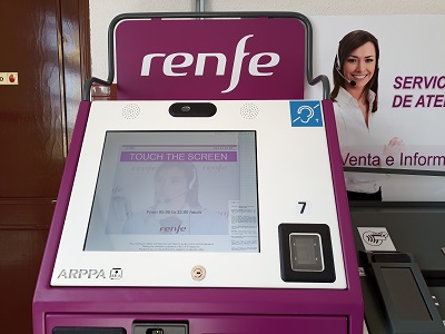 Renfe mejora la atenci�n remota a los viajeros con discapacidad auditiva