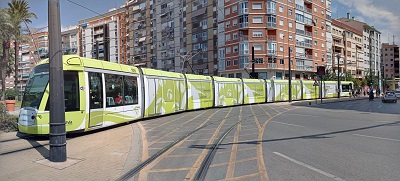El tranv�a de Murcia alcanza un nuevo r�cord de viajeros el d�a del Bando de la Huerta