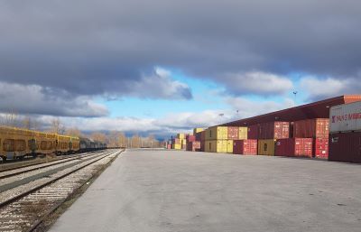 Adif arrienda 34.000 metros cuadrados en la terminal de mercancas de Noin, en Navarra
