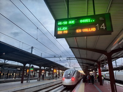 Los nuevos trenes 106 de Renfe registran m�s de 100.000 viajeros en su primera semana de circulaci�n