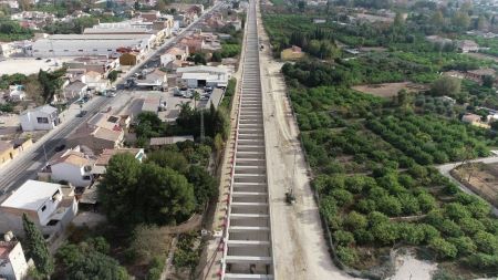 Inversi�n de 60,4 millones de euros para el montaje de v�a en la l�nea de alta velocidad Murcia-Almer�a 
