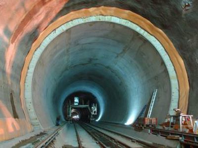 Los Ferrocarriles Suizos restablecer�n en septiembre el acceso total al t�nel de base del San Gotardo