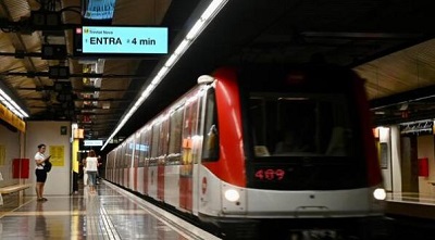 Comienza la instalaci�n de las nuevas pantallas digitales de informaci�n en el Metro de Barcelona