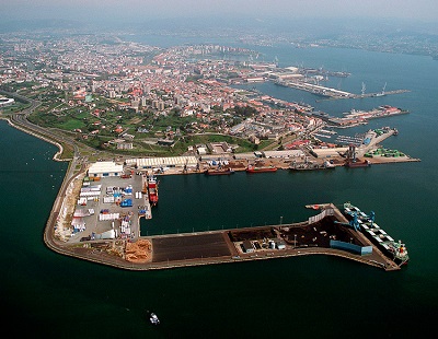 El Puerto de Ferrol licita la renovaci�n de la v�a que discurre por la calle principal