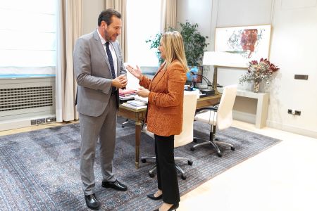 Mesa t�cnica para impulsar la conexi�n e integraci�n del ferrocarril en Granada