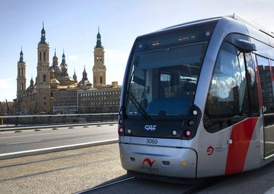Servicio veinticuatro horas del tranv�a de Zaragoza este fin de semana