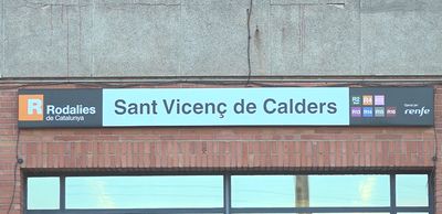 Adaptaci�n del vest�bulo de la estaci�n de Sant Vicen� de Calders