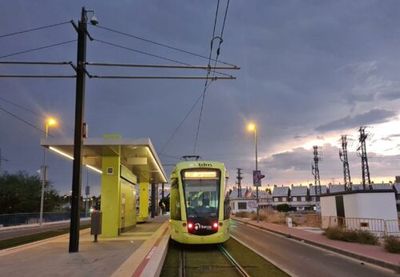 El tranv�a, el transporte p�blico m�s utilizado en Murcia